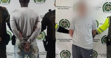 Portaban licencias de conducción aparentemente adulteradas y fueron capturados