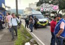 Mal uso del espacio público y motocicletas estacionadas sobre la Octava