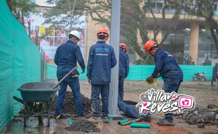 Con una millonaria inversión, Alborada aporta a la iluminación de la Plaza Libertadores