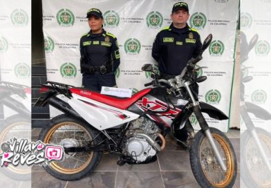 Moto robada apareció en la vía entre Granada y Fuentedeoro